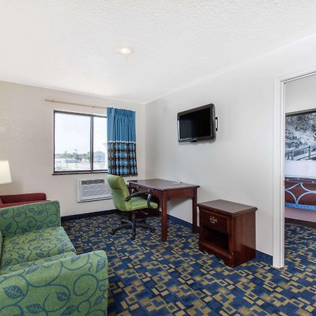 Super 8 By Wyndham Aberdeen Md Exterior photo