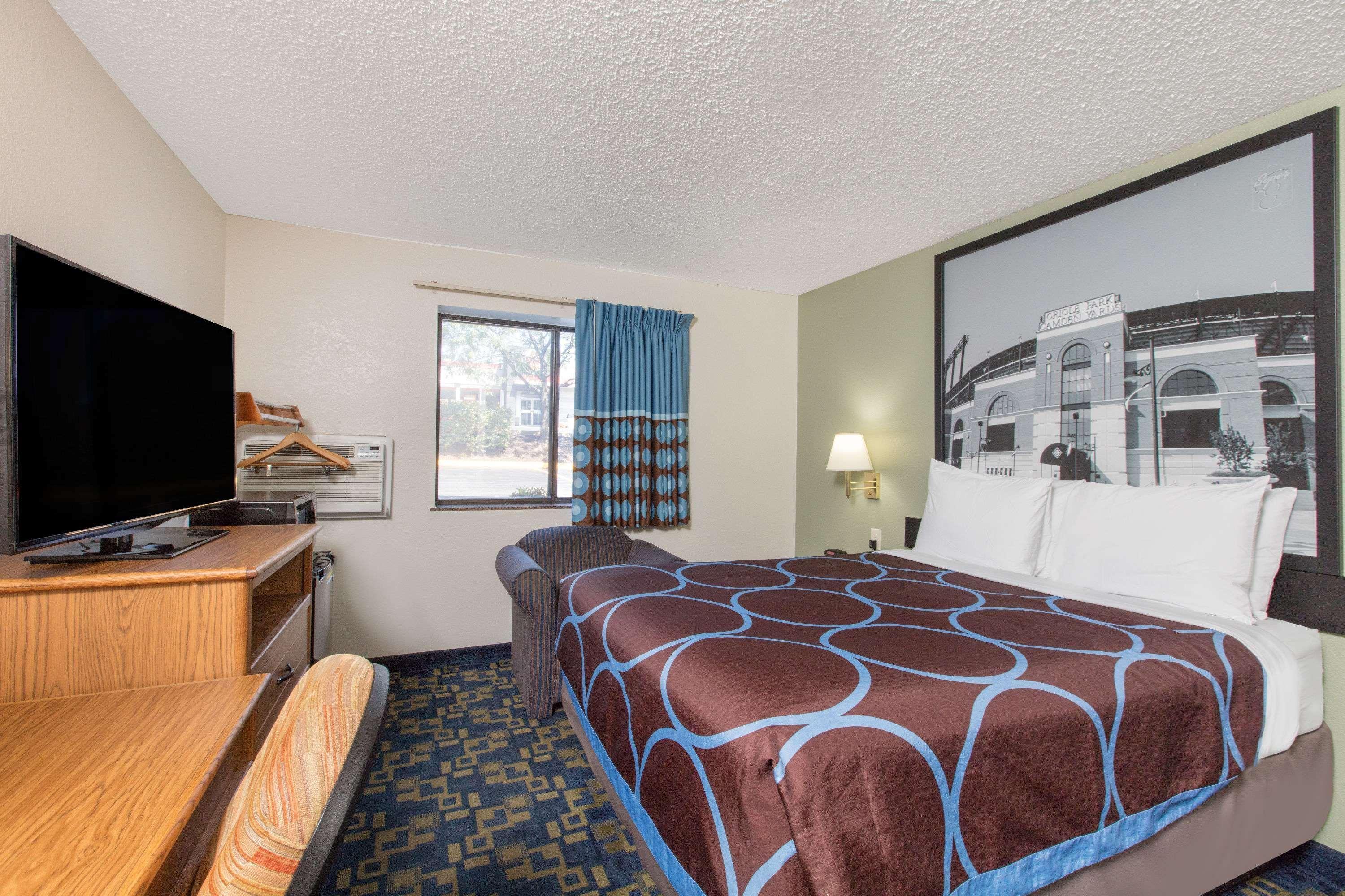 Super 8 By Wyndham Aberdeen Md Exterior photo