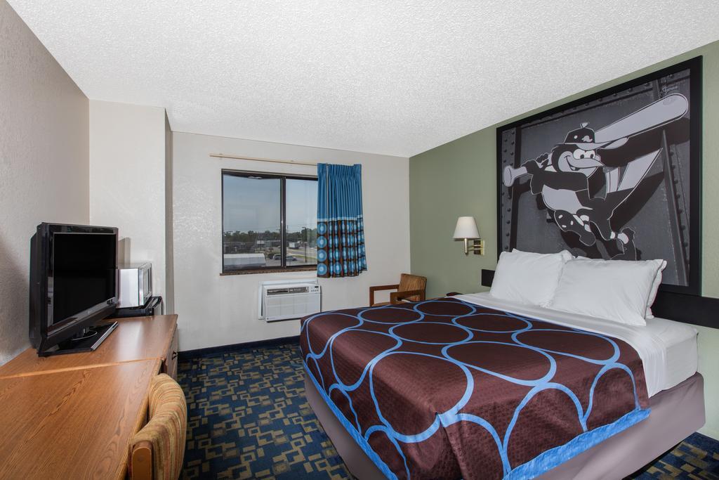 Super 8 By Wyndham Aberdeen Md Exterior photo
