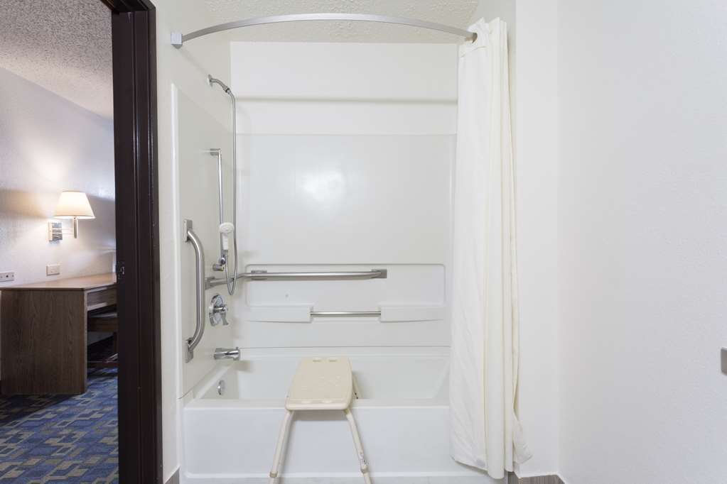Super 8 By Wyndham Aberdeen Md Room photo