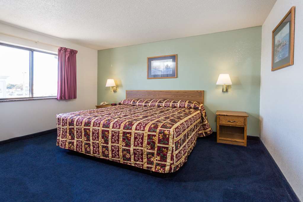 Super 8 By Wyndham Aberdeen Md Room photo